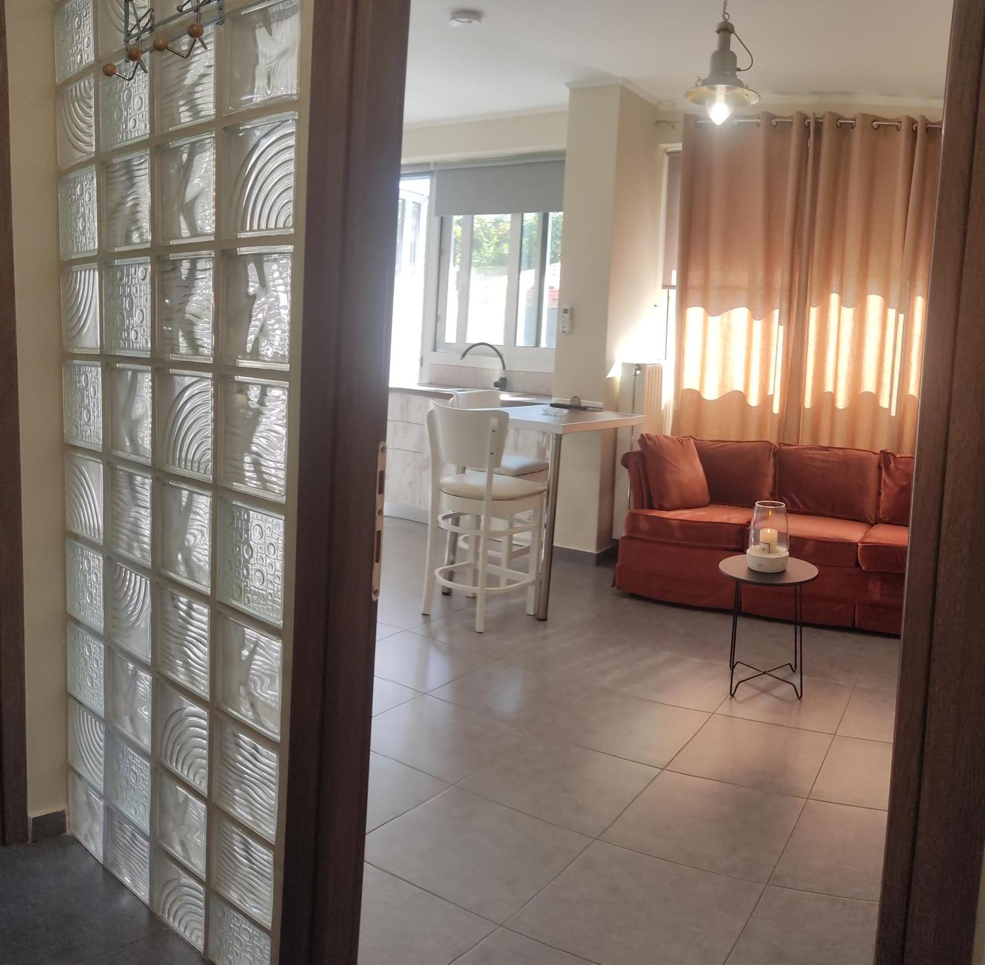 קלמאטה Vasilikis Apartment מראה חיצוני תמונה